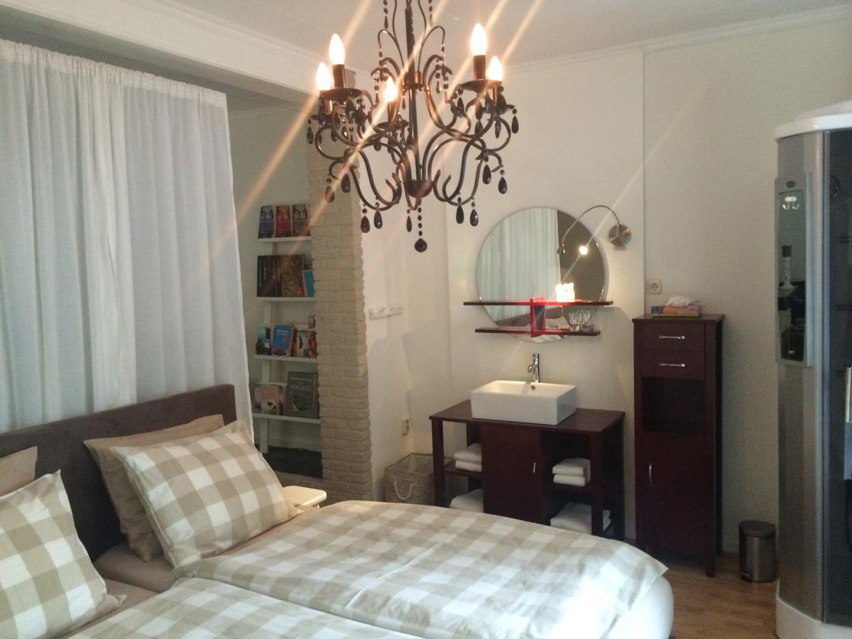 Bed And Breakfast "Kasteelzicht" Vaassen Chambre photo